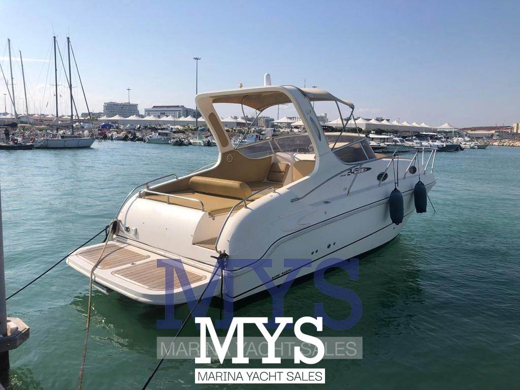 Manò Marine 24,50 Cabin Used 2011 - Photo 2