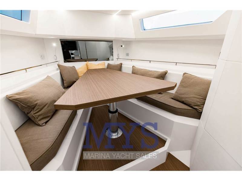 Evo Yachts Evo R4 WA Foto 19