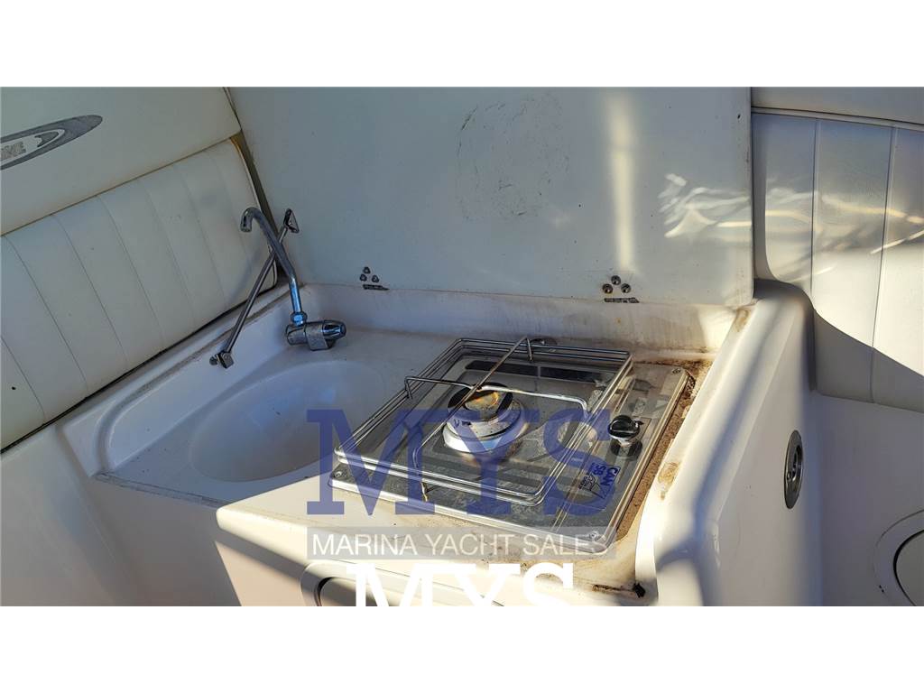 Manò Marine 26.50 Cabin Cruiser Used 2007 - Photo 12