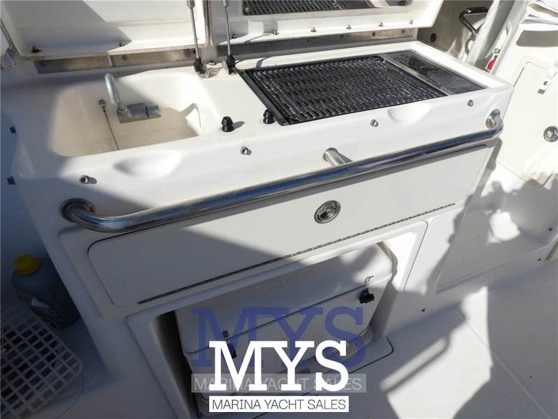 Boston Whaler 345 CONQUEST Foto 9