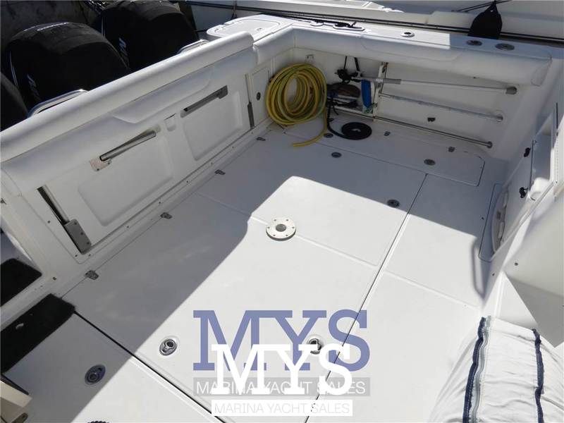 Boston Whaler 345 CONQUEST Foto 6