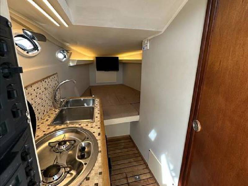 CANTIERE NAVALE MIURA MIURA 30 CABIN Foto 23