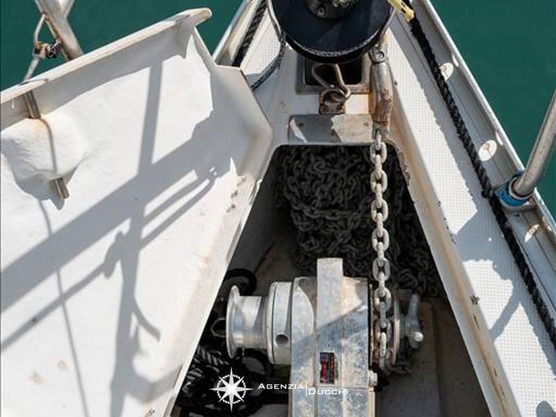 BENETEAU OCEANIS 300 Foto 11