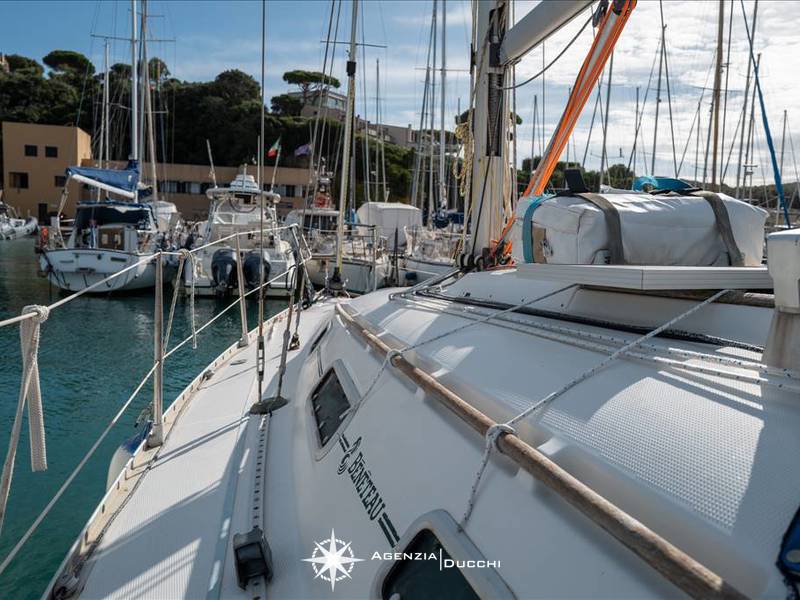 BENETEAU OCEANIS 300 Foto 3