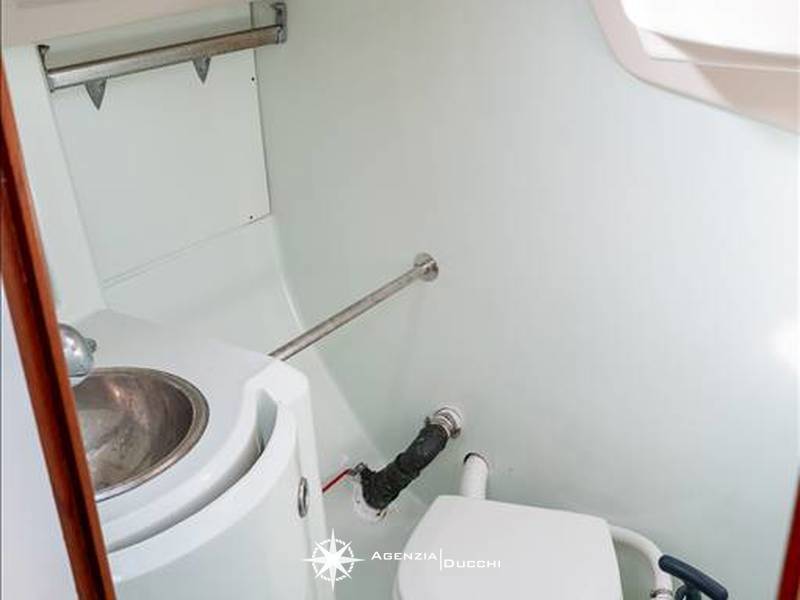 BENETEAU OCEANIS 300 Foto 6