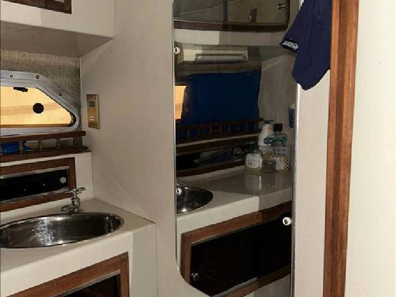 Boston Whaler Boston 27 full cabin Foto 10