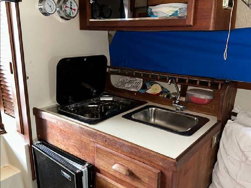 Boston Whaler Boston 27 full cabin Foto 15